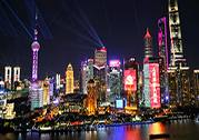 Light up the magic city Ⅰ  | Always follow the party, forge ahead on a new journey, Group Group help the Huangpu River theme light show 